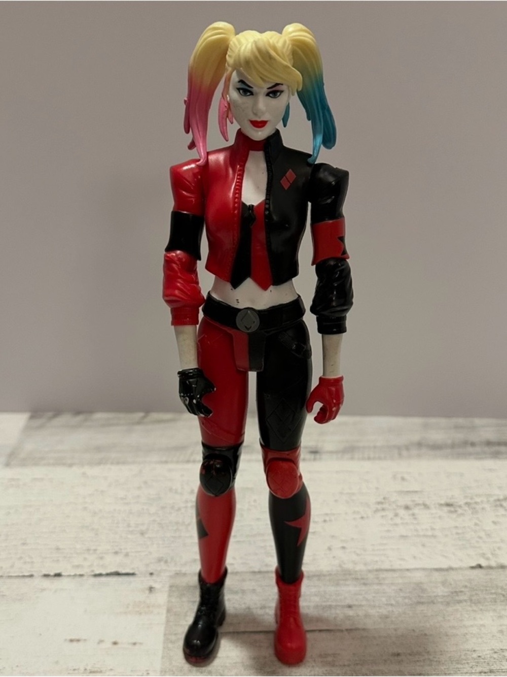 Harley Quinn DC Comics Batman Action Figure